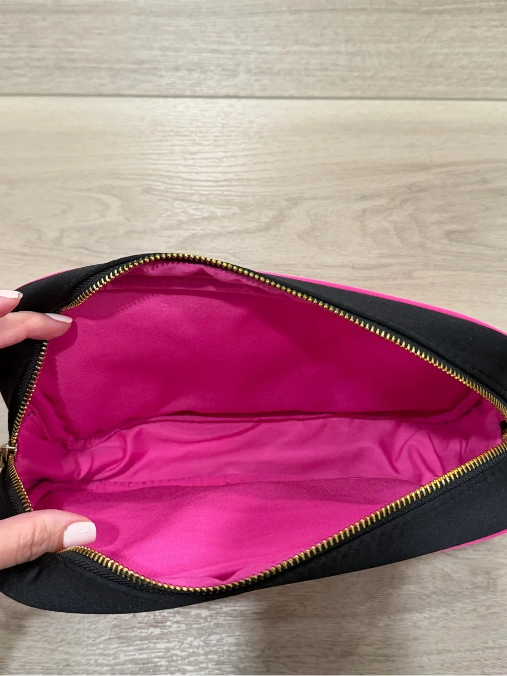 NWOT PRADA Candy Nylon Makeup/ Travel Case  Pink Cosmetic Bag  Valentines #7009